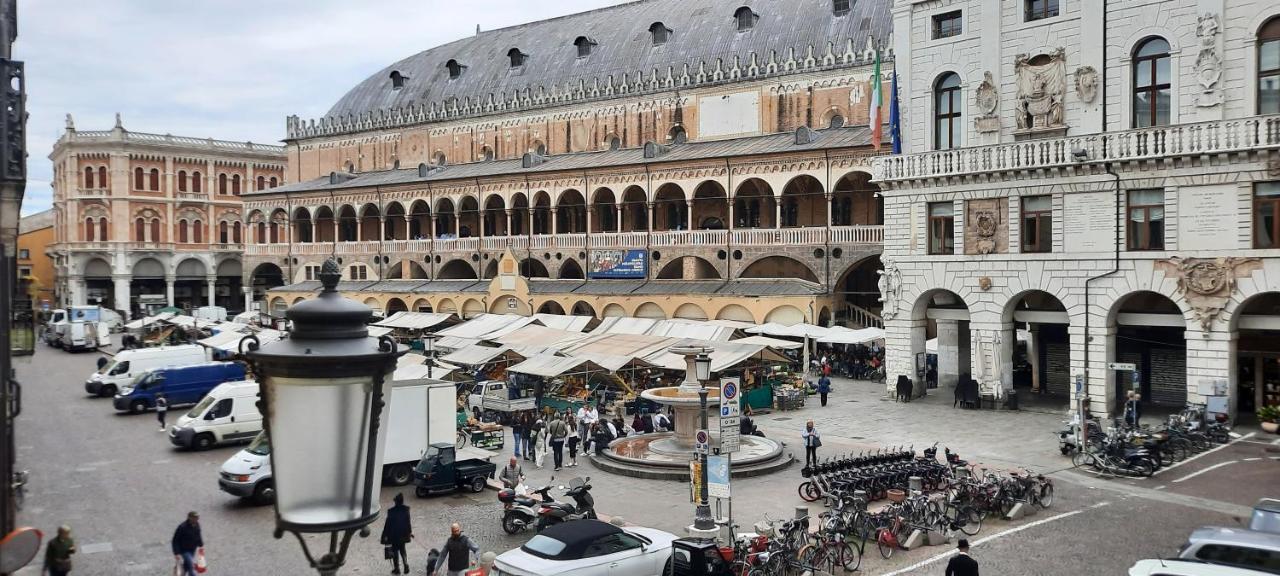 Padovaresidence Apartments - Vista Piazza Delle Erbe E Palazzo Della Ragione Экстерьер фото